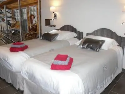 Chambres D'hotes Au Domaine Des Maynardes فندق مبيت وإفطار *