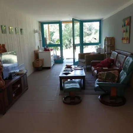 Bed & Breakfast Chambres D'hotes Au Domaine Des Maynardes