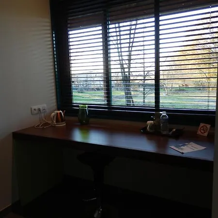 Chambres D'hotes Au Domaine Des Maynardes Nocleg ze śniadaniem