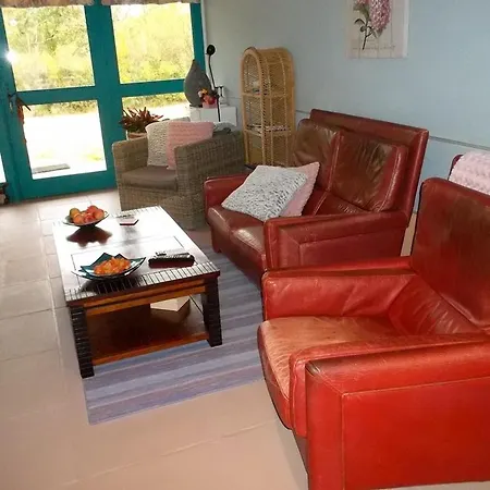 Bed & Breakfast Chambres D'hotes Au Domaine Des Maynardes Labege